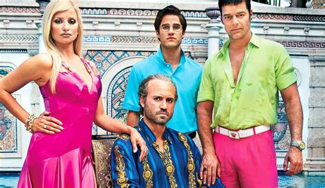 aseinato de gianni versace online latino|Assassination of Gianni Versace .